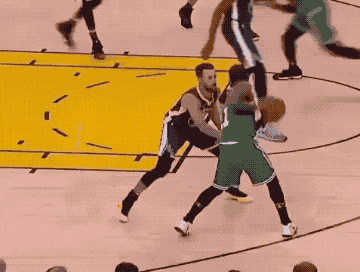 谁还质疑状元成色？弗拉格22+5+8全场0失误（状元含金量还用怀疑？弗拉格22分5板8助，全场零失误）