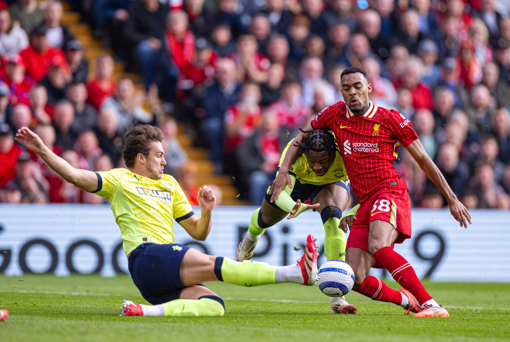 东体：邵佳一执教国足意愿强烈，“土洋结合”模式被业内看好（东体：邵佳一执掌国足意愿强烈，业内看好土洋结合模式）