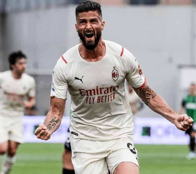 2025中足联颁奖会：河南队主帅拉莫斯当选中超最佳教练（中足联2025年度颁奖：河南主帅拉莫斯荣膺中超年度最佳教练）