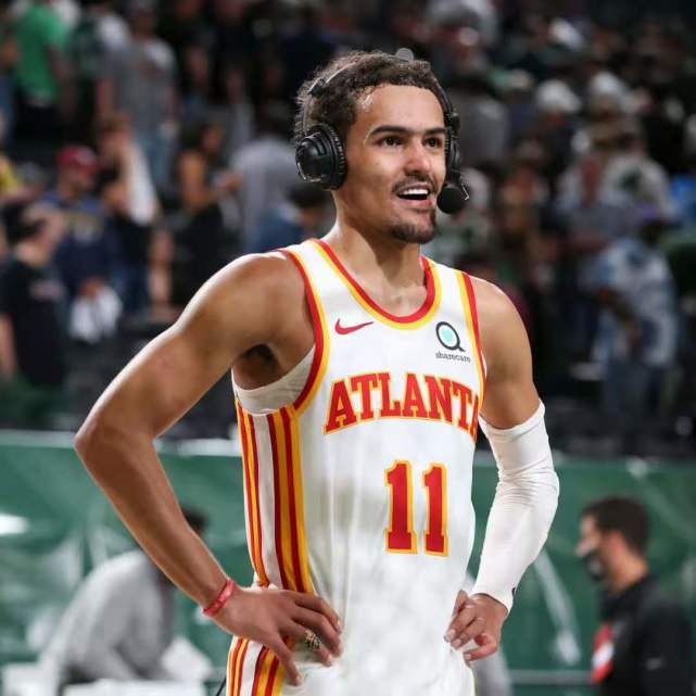 邮报：水晶宫和富勒姆关注沃特福德边锋瓦塔，标价约2000万镑（邮报：水晶宫、富勒姆有意引进沃特福德翼锋瓦塔，标价约2000万英镑）