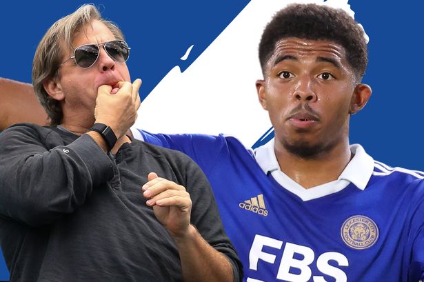 保级生死战戴帽，内马尔时隔1334天再度上演帽子戏法（内马尔保级生死战戴帽，阔别1334天再献帽子戏法）