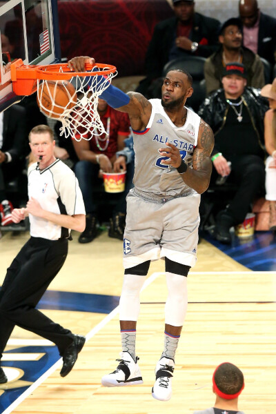 北青：U16国足会在28日进行轮换，通过录像提前分析孟加拉队（北青：U16国足28日将轮换阵容，已通过录像提前研判孟加拉队）