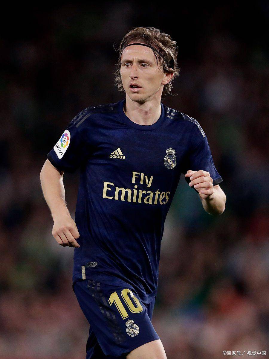 杰威：未能晋级NBA杯决赛令人失望，我们会以此变得更好（杰威：无缘NBA杯决赛虽遗憾，我们将以此提升自己）