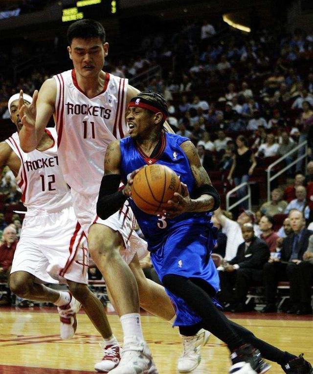 英超-阿森纳2-1补时绝杀狼队，萨卡两度造乌龙（英超｜阿森纳补时2-1绝杀狼队，萨卡两度逼出乌龙球）