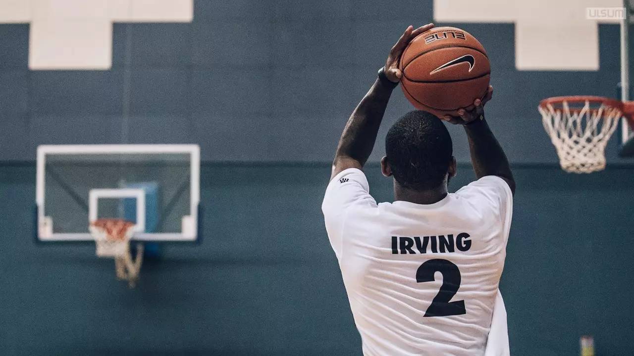 又要掉链子？阿森纳5轮被曼城追4分 重演昔日噩梦？（阿森纳领先告急？5轮被曼城蚕食4分，会重演噩梦吗？）