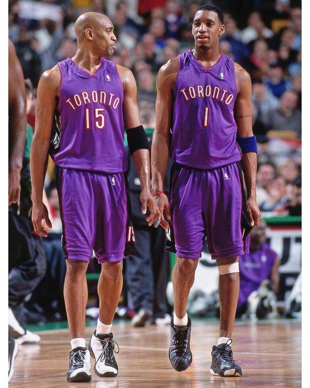 利物浦欧冠小组赛关键战平切尔西（欧冠小组赛关键一役，利物浦与切尔西战成平局）